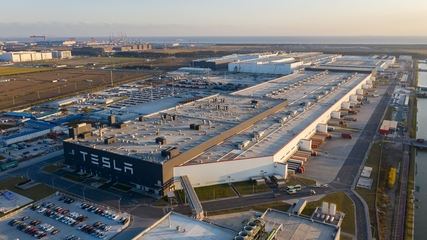 智能化“滲透”各產(chǎn)線 走進特斯拉上海超級工廠的通信工程技術(shù)應(yīng)用